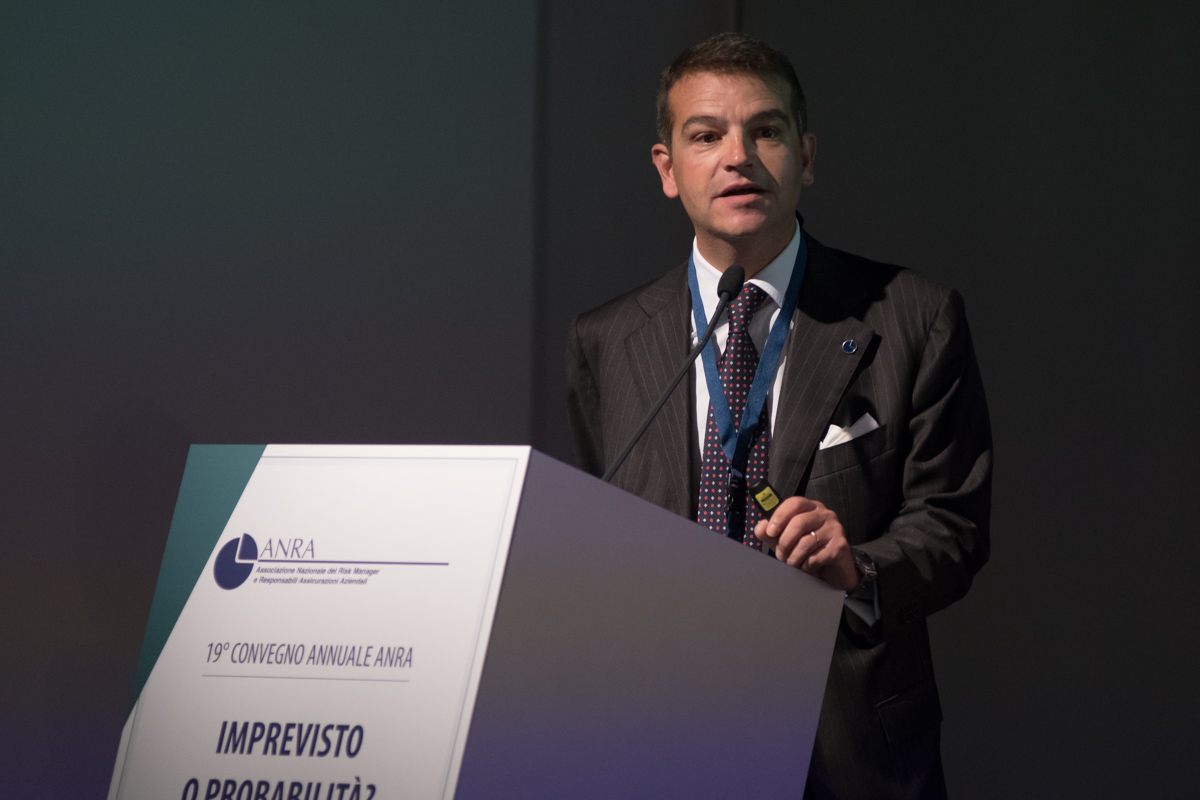 Anra, Alessandro De Felice