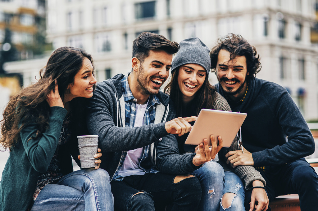 millennials, insurtech, axa italia